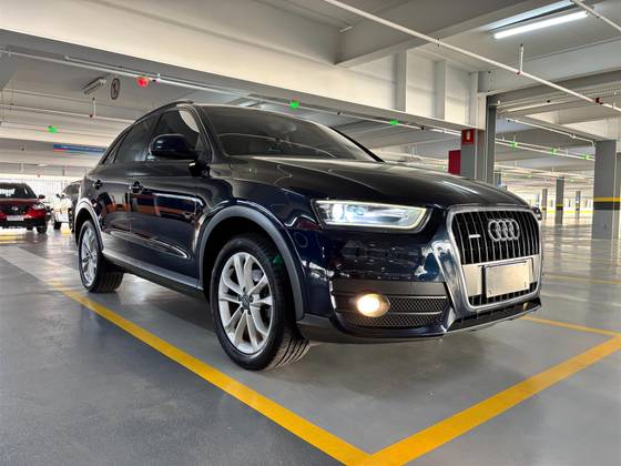 AUDI Q3 2.0 TFSI AMBIENTE QUATTRO 4P GASOLINA S TRONIC